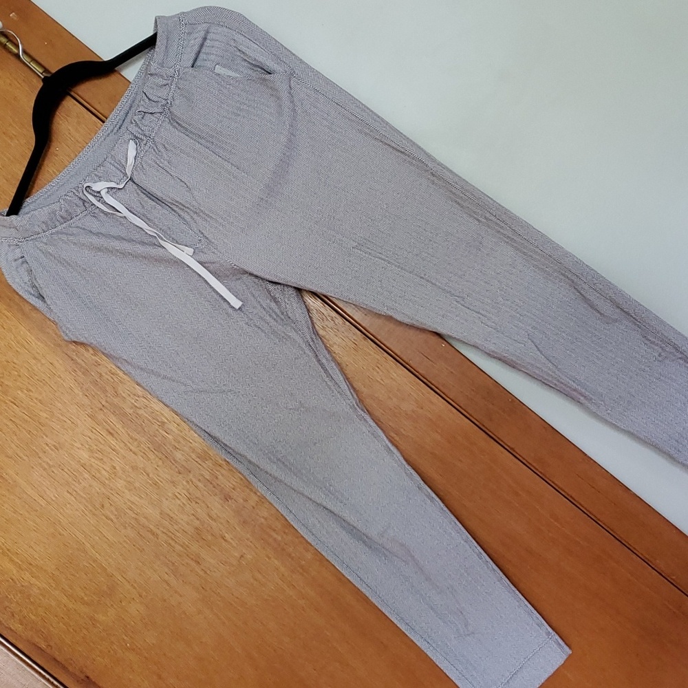 Lululemon Chevron Jogger